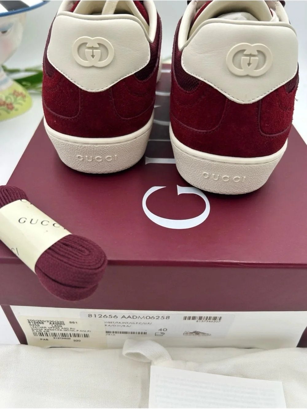 Women's Gucci interlocking G suede/mesh sneakers size 40/10 US made in Italy